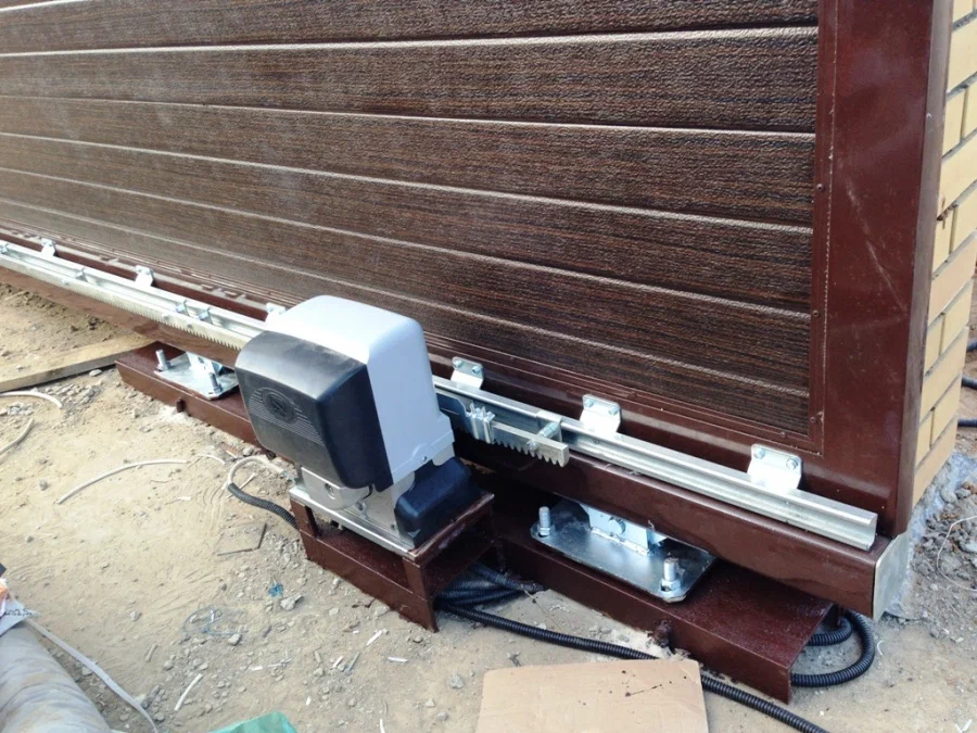 Installation porte de garage Voisins-le-Bretonneux
