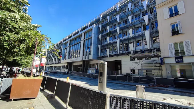 Mairie 75017 - Volet Roulant - Paris 75017